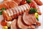 Свинина остается основным сырьем для производства мясокопченостей